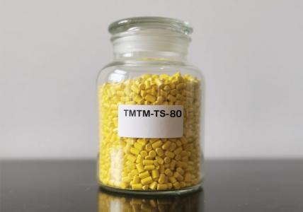 Bruk av TMTM(TS)-80 i NR-, SBR- og NBR-forbindelser